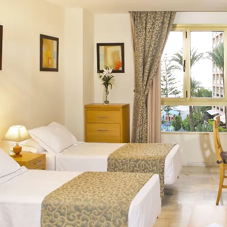 Sunset Club Aparthotel 4*