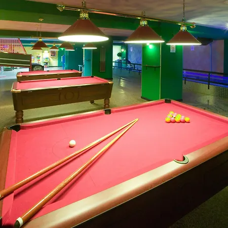 Sunset Club Aparthotel 4*